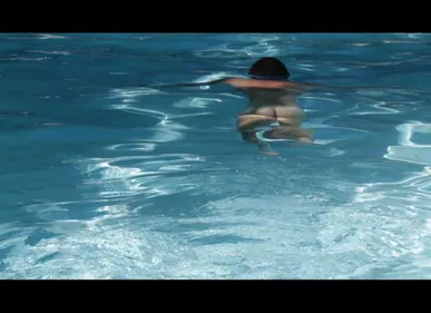 "Journée sans maillot" dans les piscines publiques