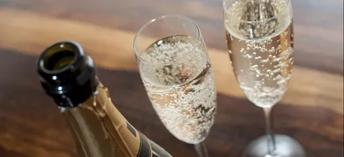 Champagne pour les touristes à Reims !