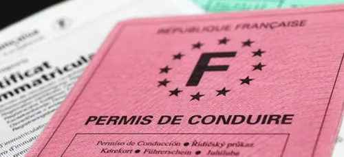 Permis de conduire : une aide de 800€ pour aider les jeunes, à Roubaix