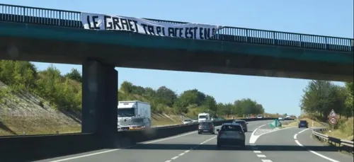 Amiens SC : des banderoles contre la relégation