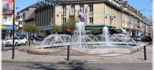 Abbeville : ivre au volant, il termine sa course dans la fontaine